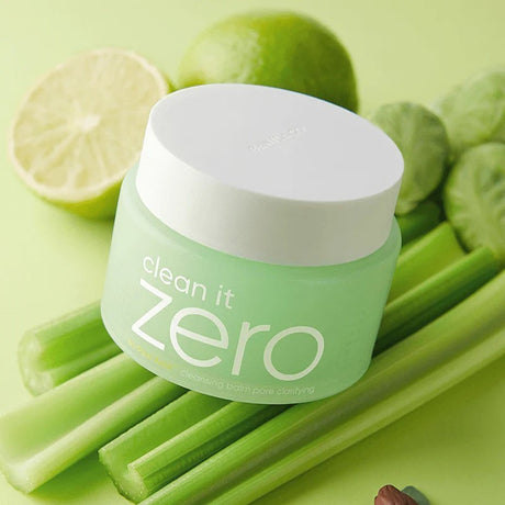 Balsam pastrues Banila Co Clean It Zero nga BASSKO – heq makeup-in dhe papastërtitë, pastron thellë pa tharë lëkurën dhe lë një ndjesi të freskët e të butë.