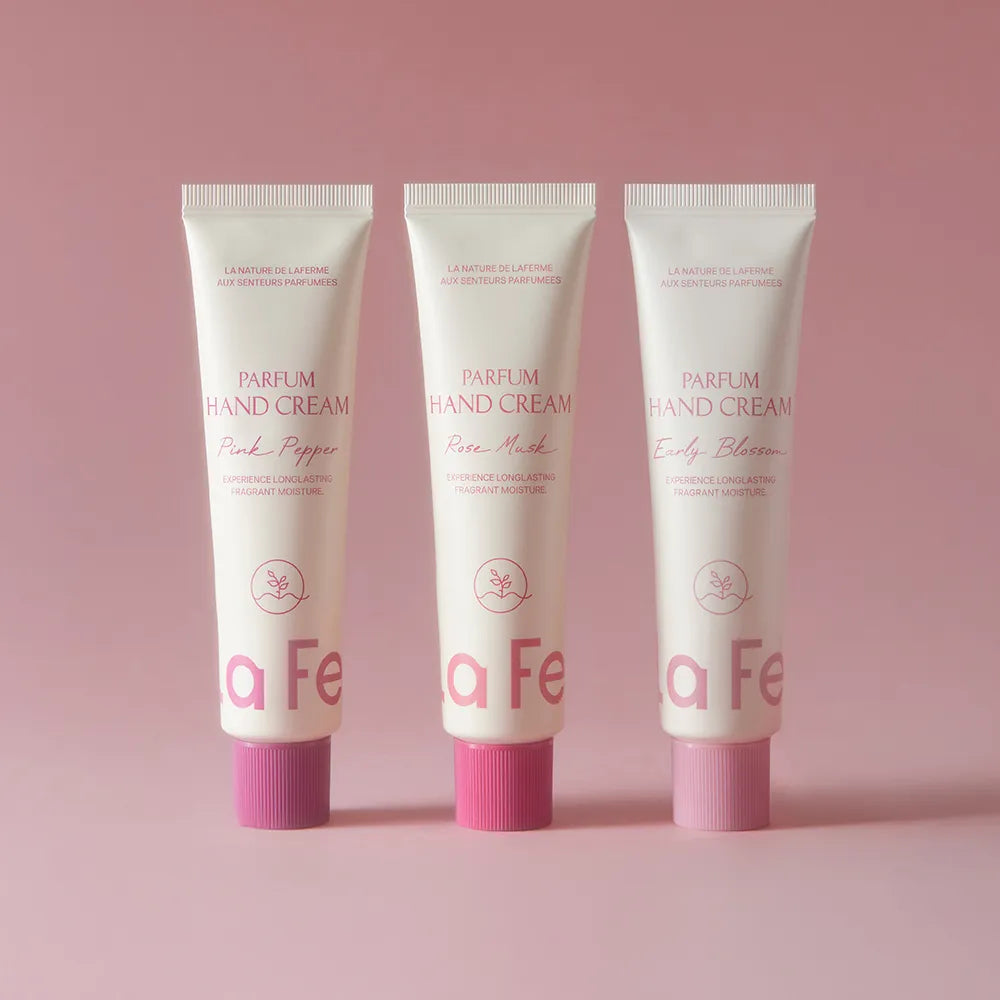 LaFerme Perfume Hand Cream (Early Blossom, Rose Musk, Pink Pepper) – krem duarsh aromatik dhe hidratues në tre aroma unike nga Bassko.
